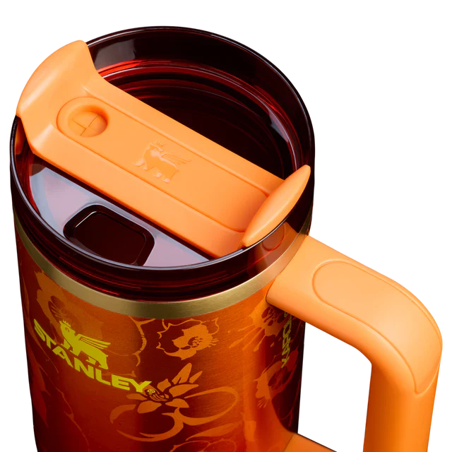 Stanley 1913 x KAROL G TROPICOQUETA 30 oz Quencher H2.O FlowState™ Tumbler